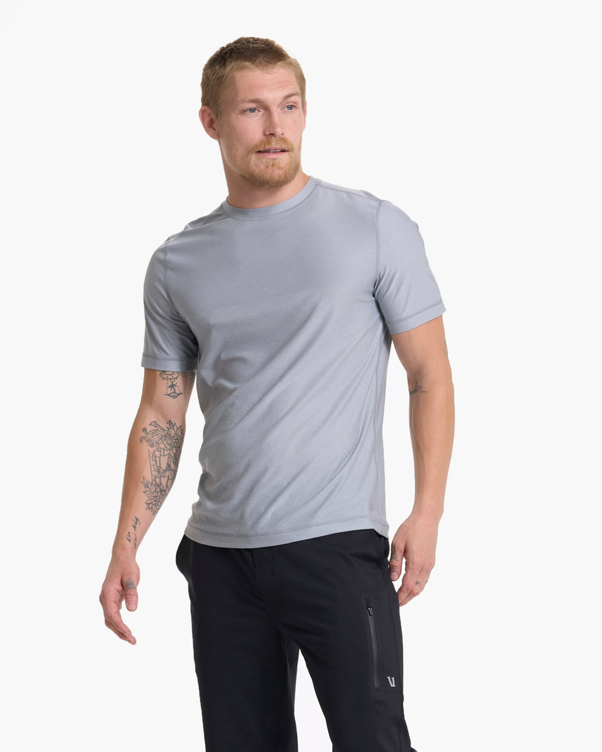 Grandview Tech Tee | Light Heather Grey