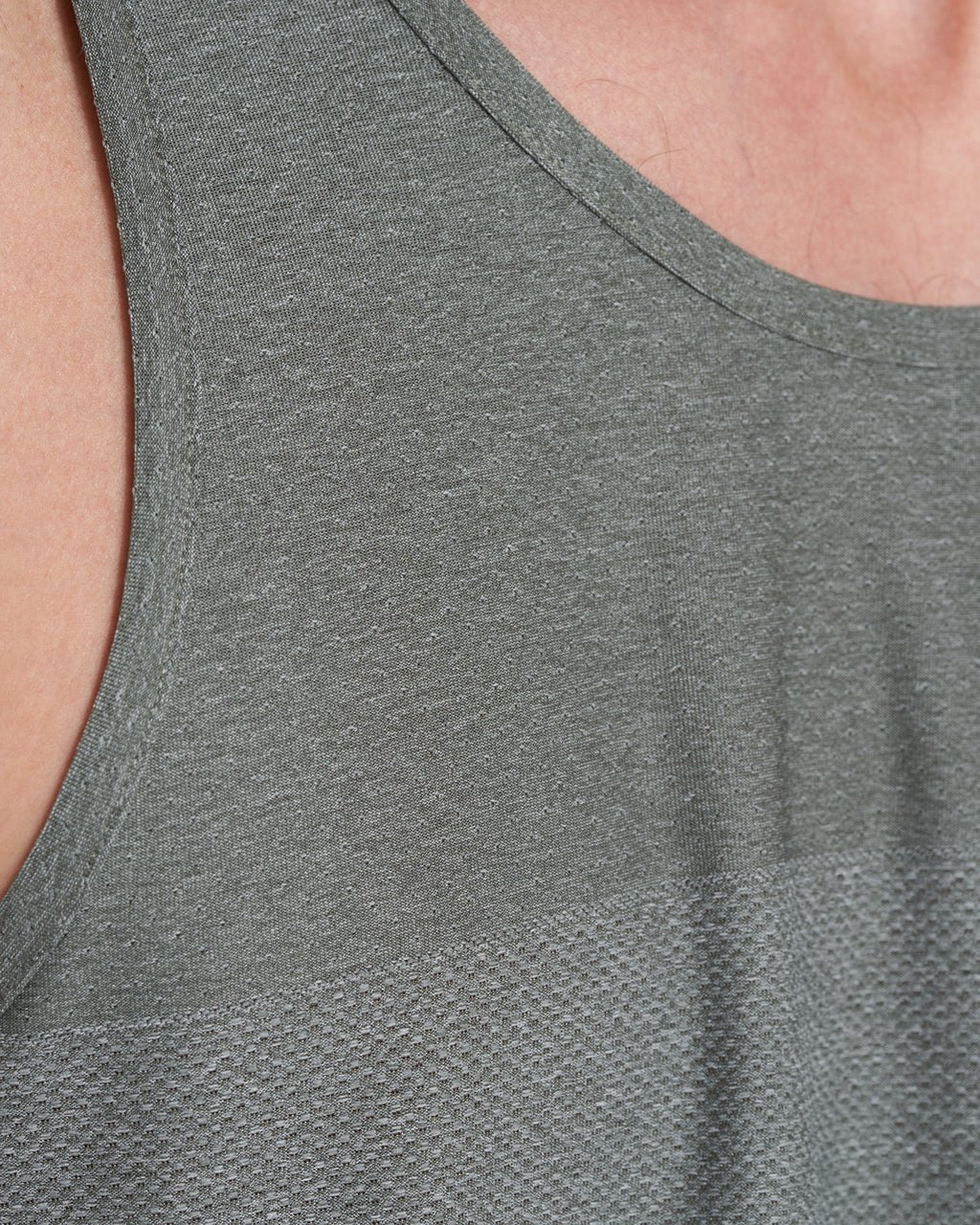 Grandview Tech Tank | Oregano Heather