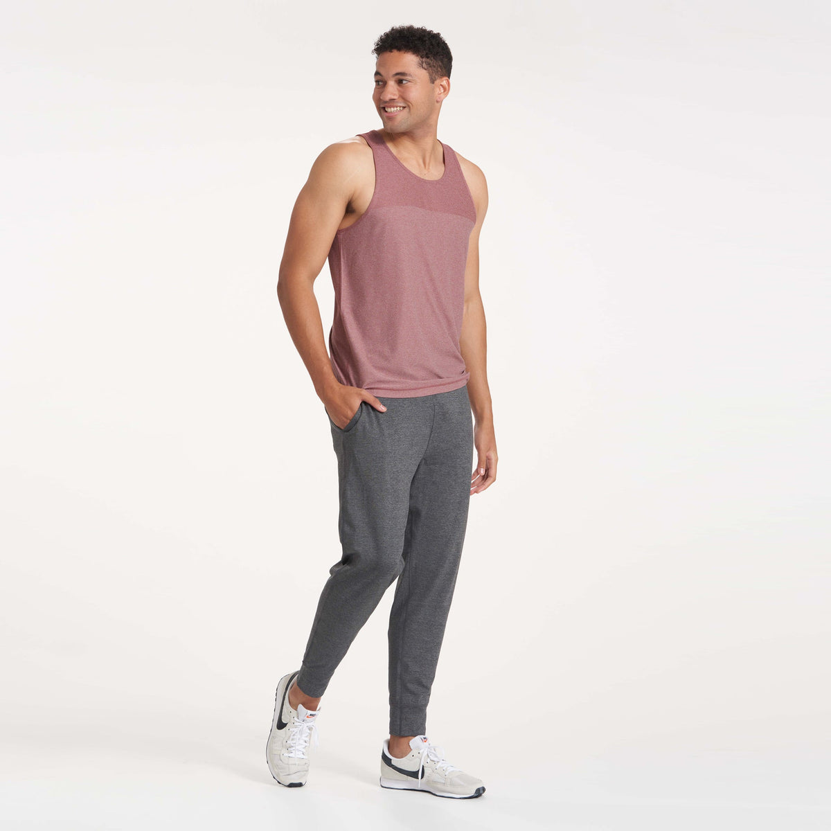 Grandview Tech Tank | Russet Heather