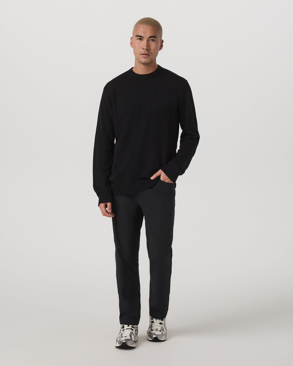 Fluent Sweater | Black