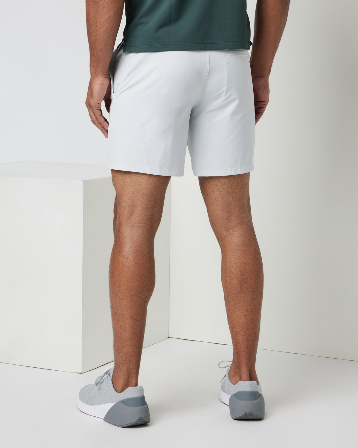 Crosscourt Short Unlined 7 | Frost Grey