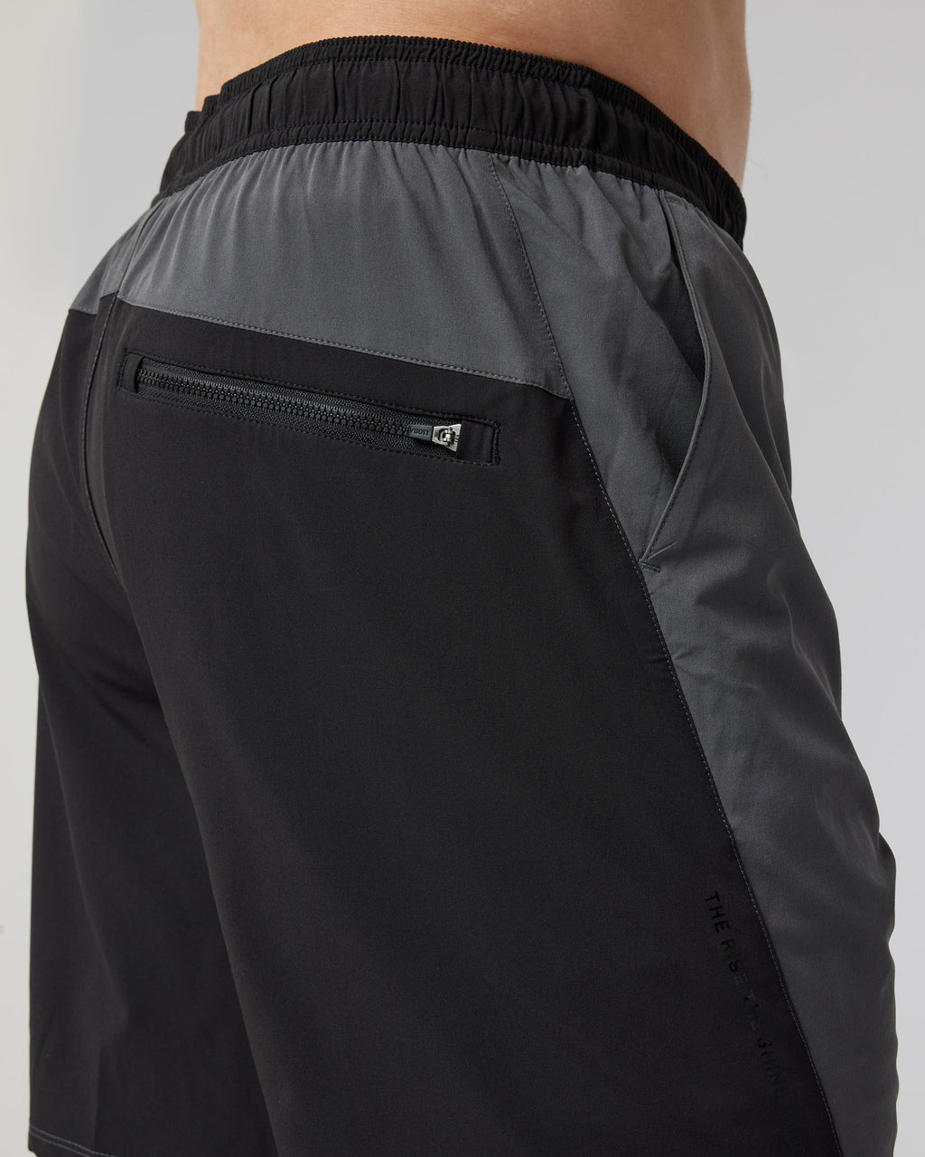 Chromatic Kore Short Lined 7 | Dark Pewter