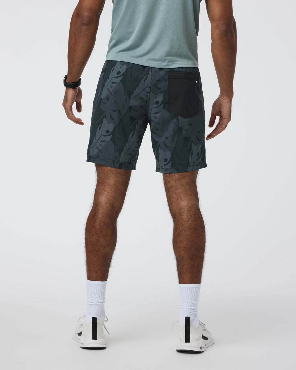 Kore Short Lined 7 | Black Leaves