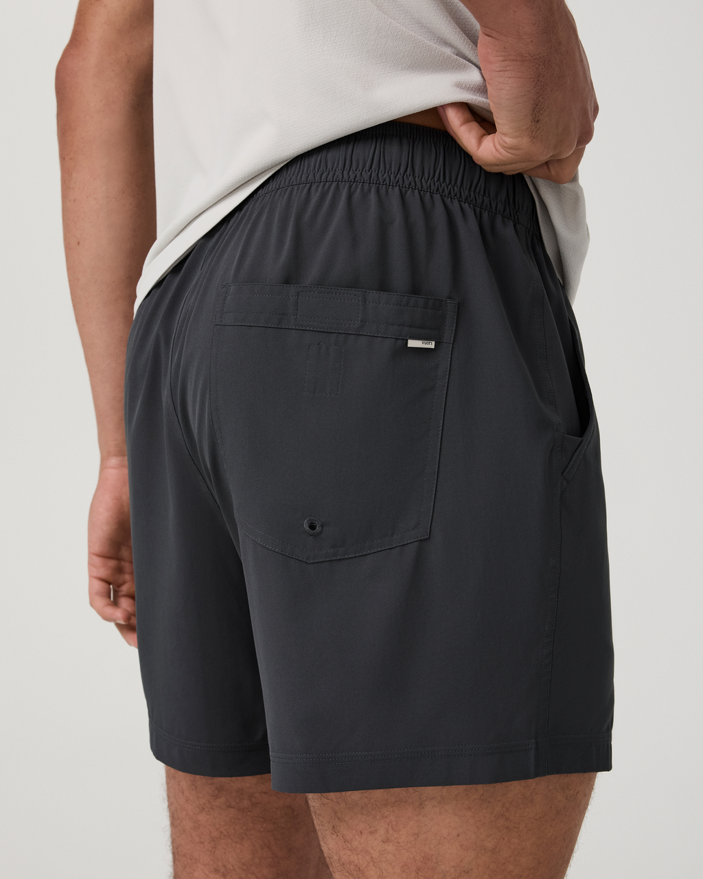 Kore Short Unlined 5 | Charcoal