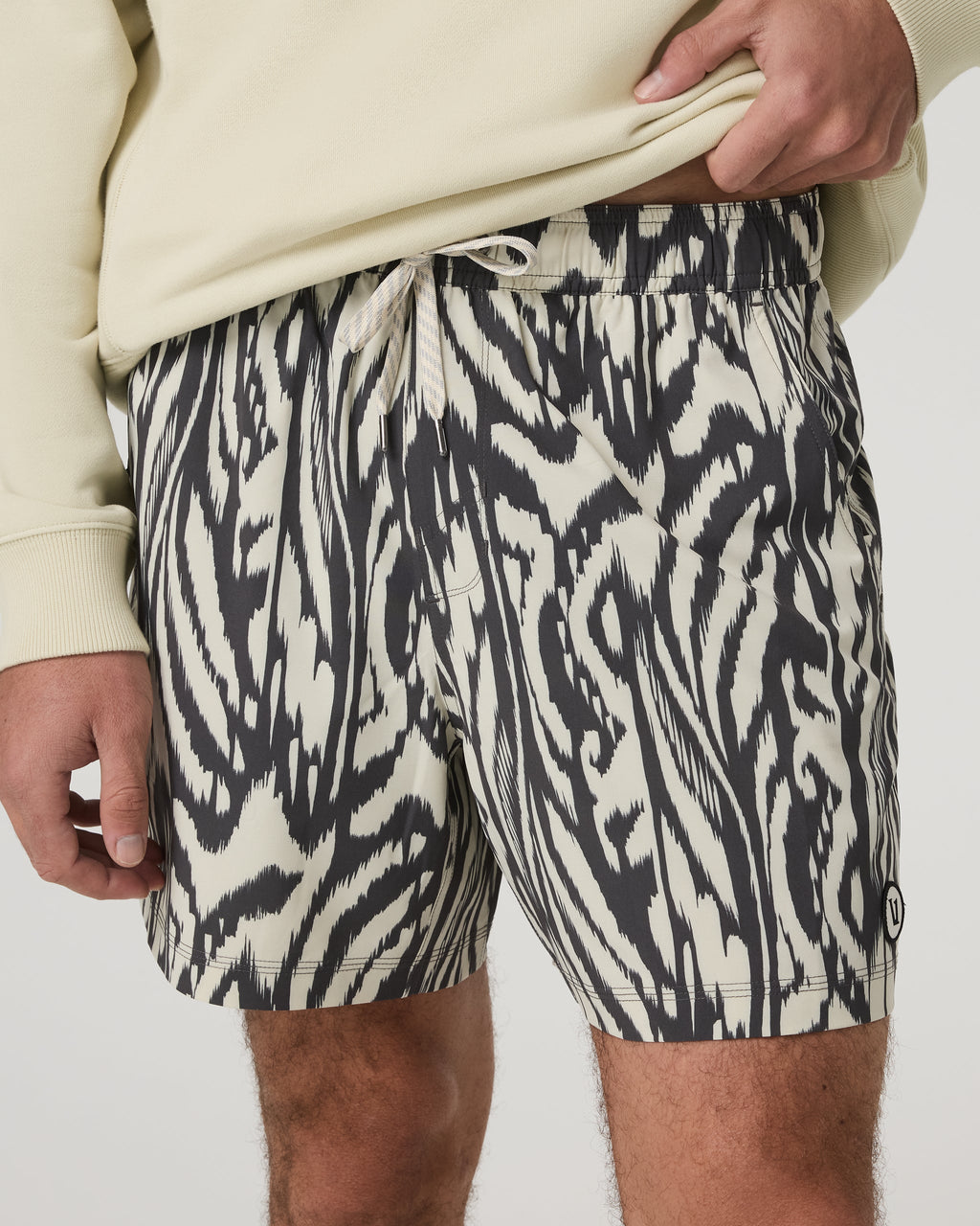 Kore Short Unlined 5 | Sandalwood Mirage