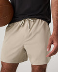 Kore Short Unlined 5 | Toast