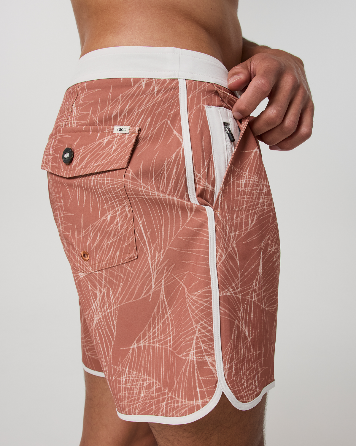 Cruise Boardshort 5 | Vintage Red Palm Shadow