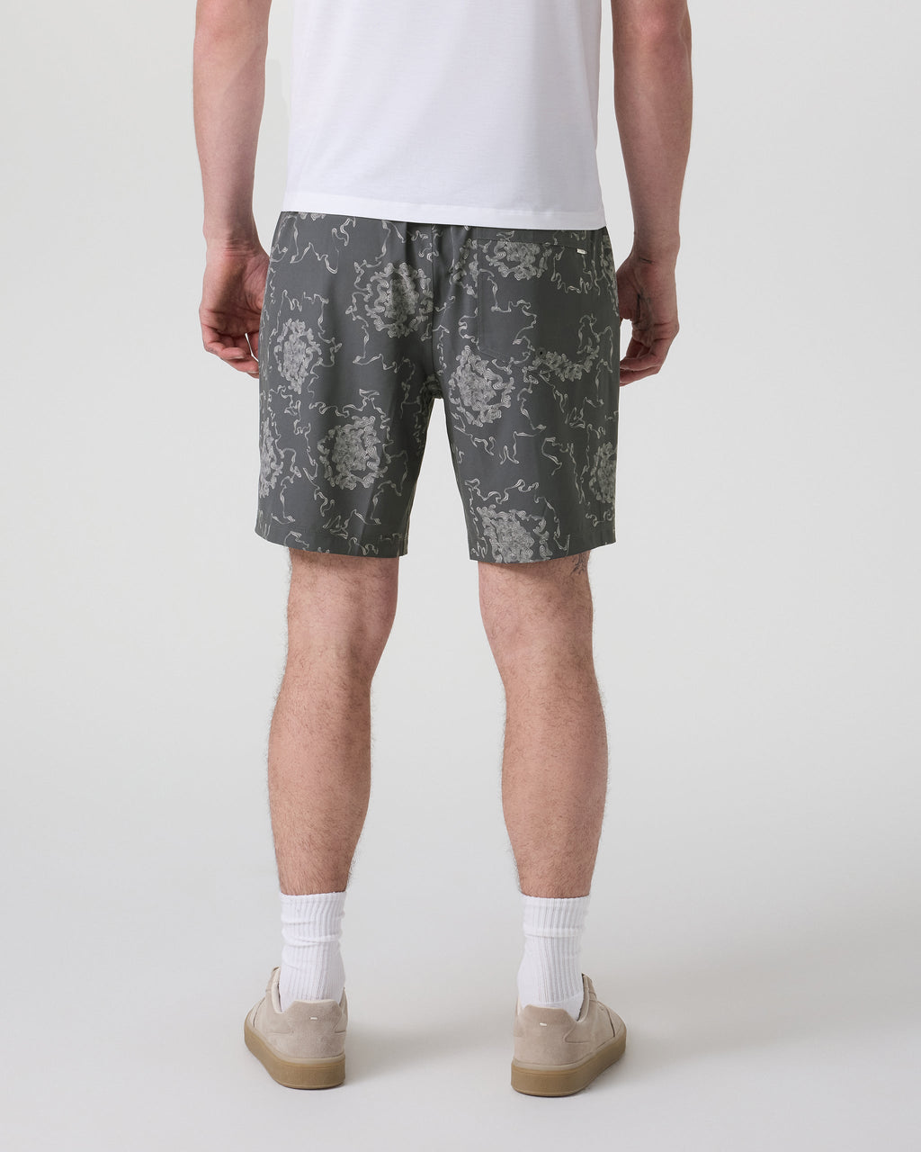 Kore Short Lined 7 Vuori x Kelsey Brookes | Dark Pewter
