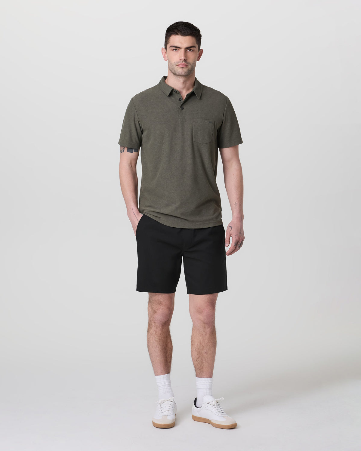 Cascade Crinkle Elastic Waist Short 8 | Black