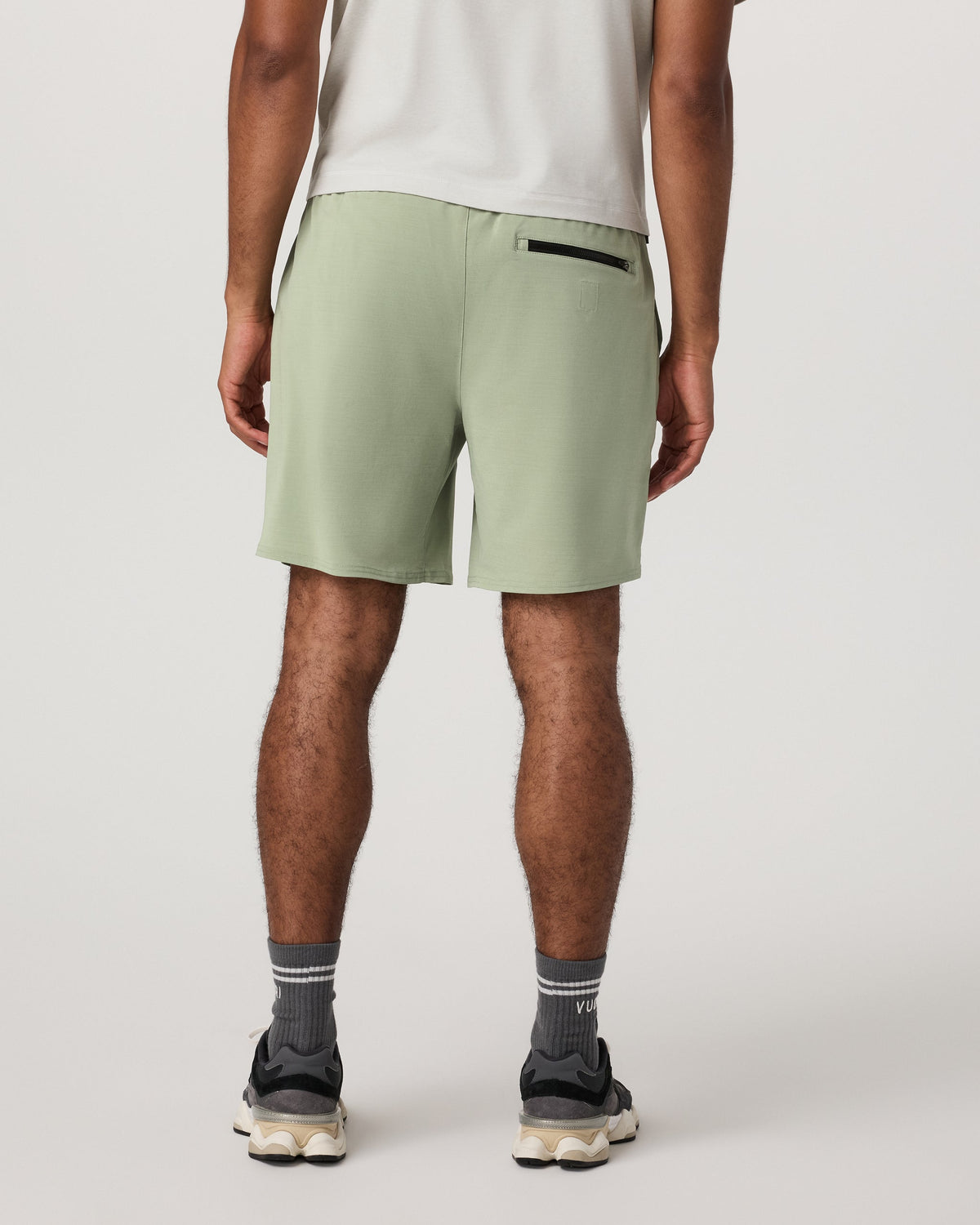 Elevate Kore Short Unlined 7 | Agave Green