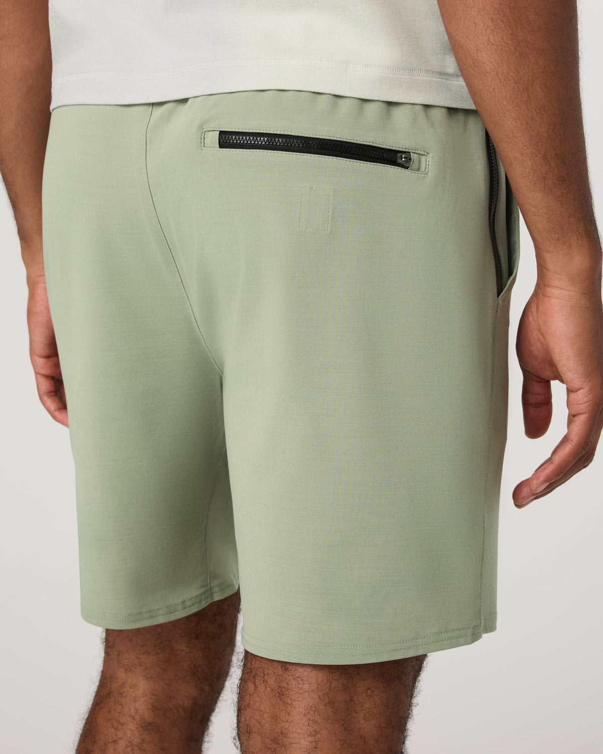 Elevate Kore Short Unlined 7 | Agave Green