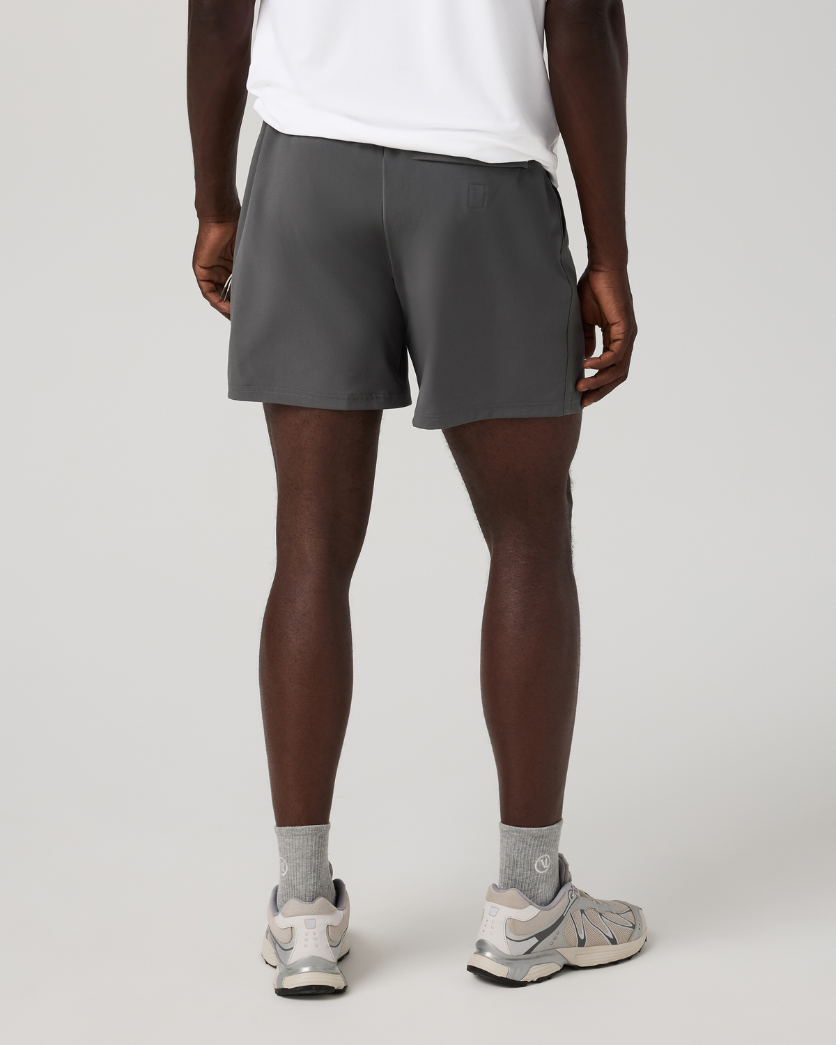 Banks Session Short Unlined 5 | Dark Pewter
