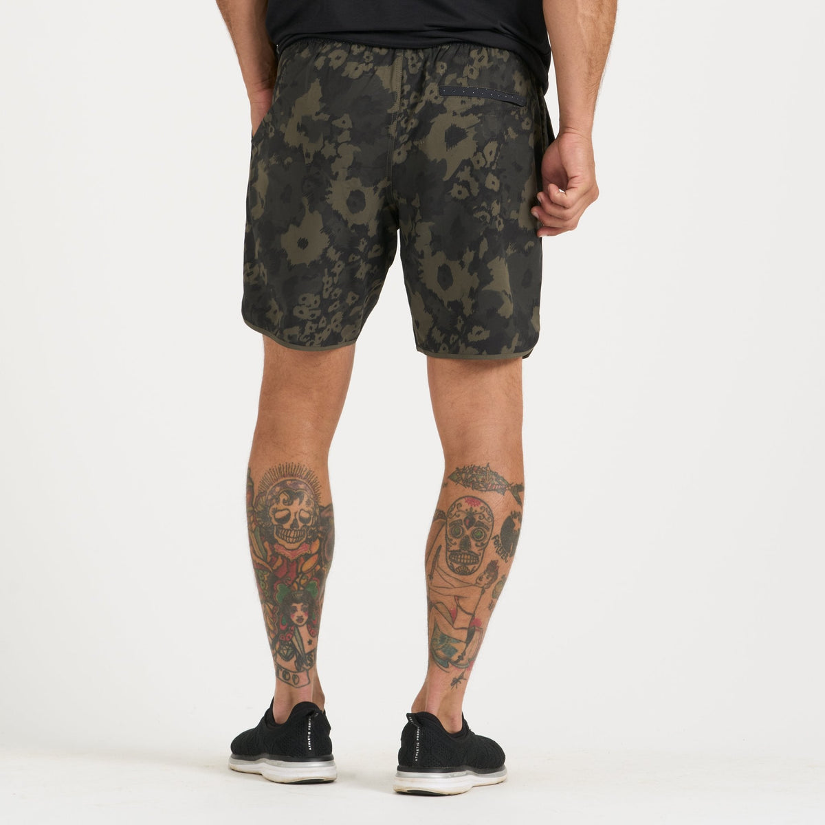 Banks Short Unlined 7 | Oregano Camo Flower