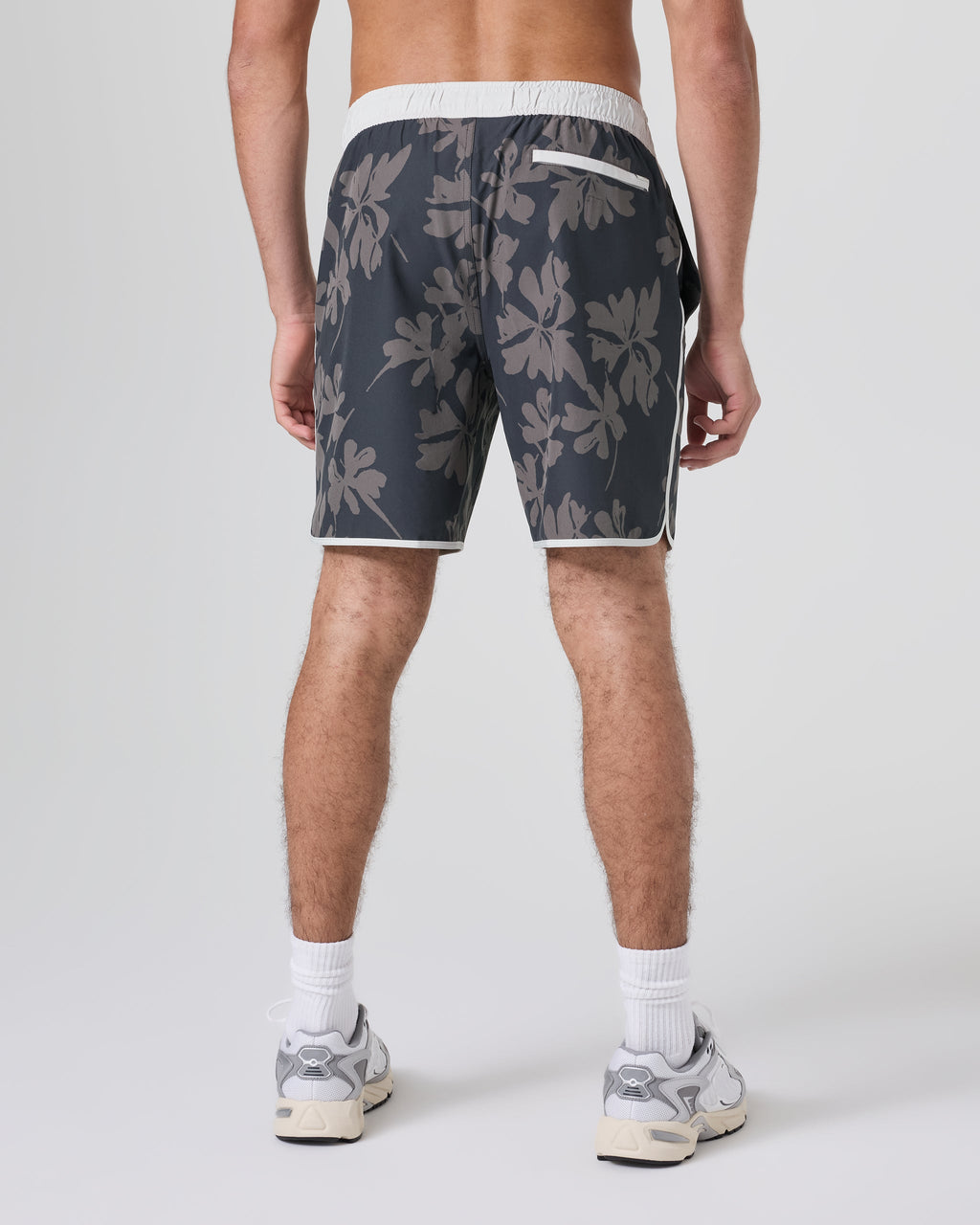 Banks Short Unlined 7 | Dark Pewter Plumeria