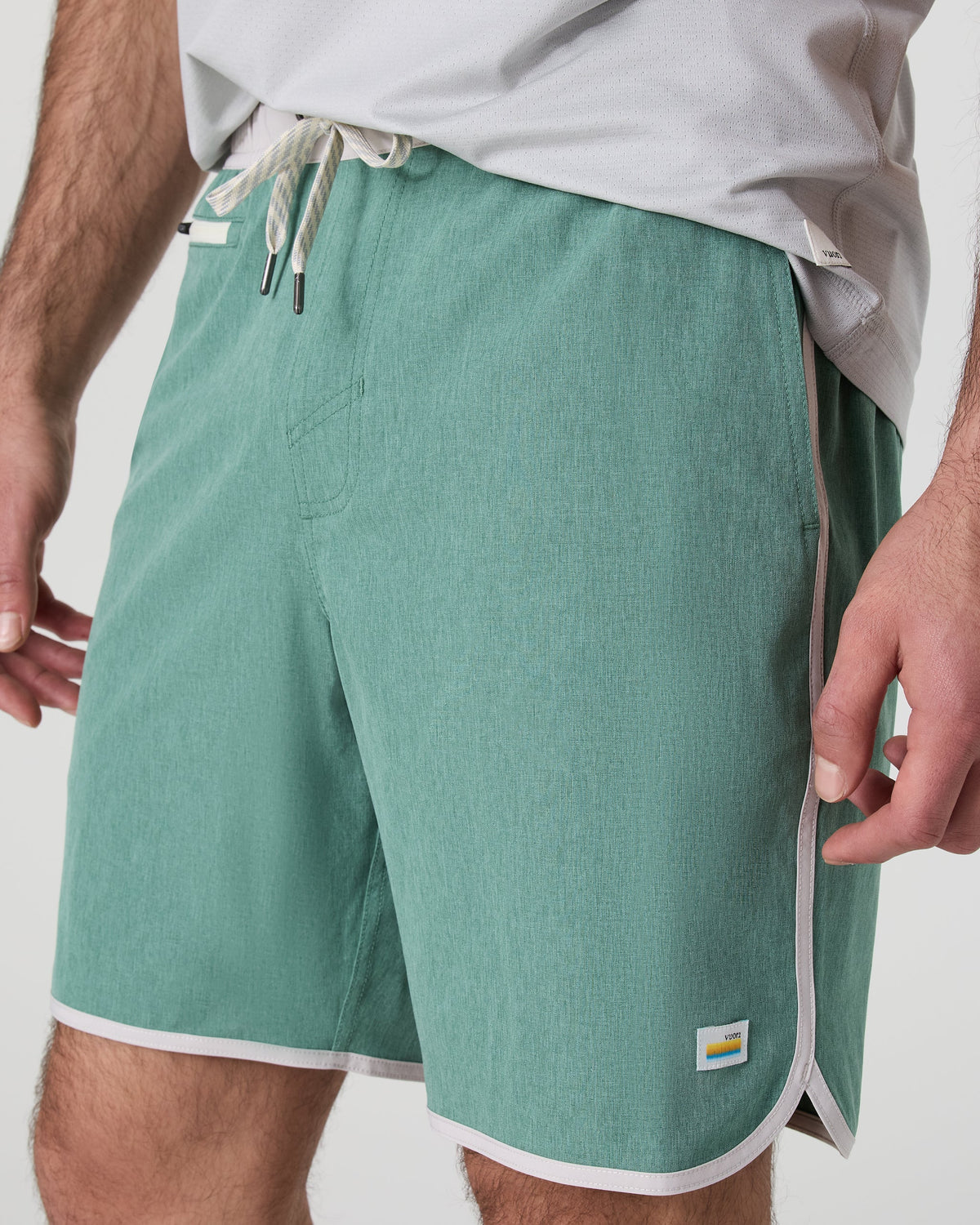 Banks Short Unlined 7 | Hedge Green Linen Texture