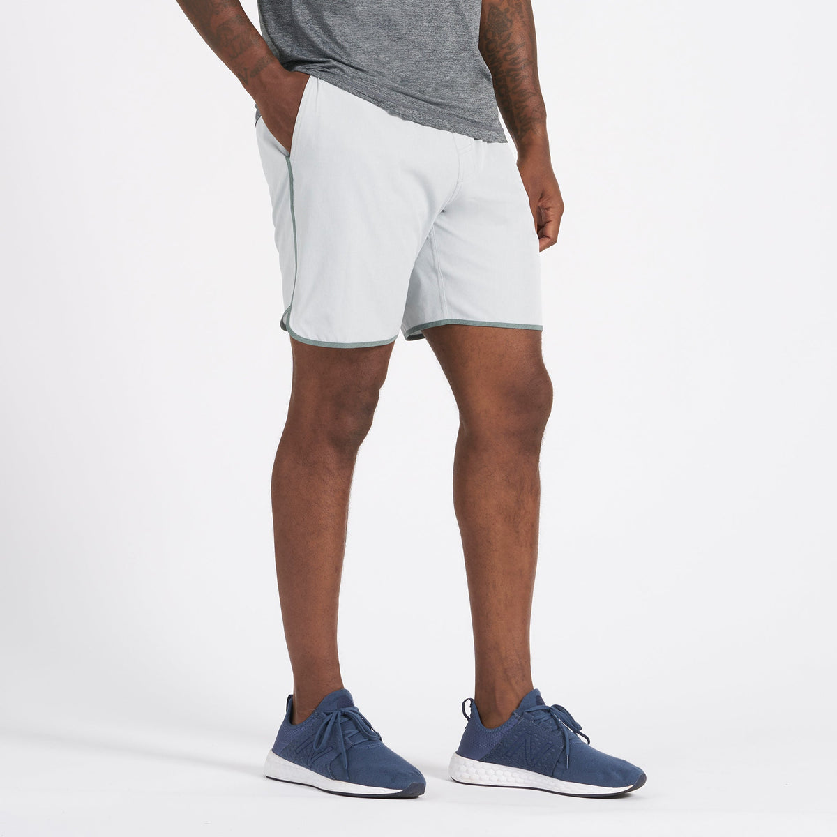 Banks Short Unlined 7 | Mineral Linen Texture