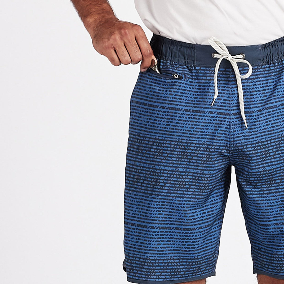 Banks Short Unlined 7 | Sea Cell Texture