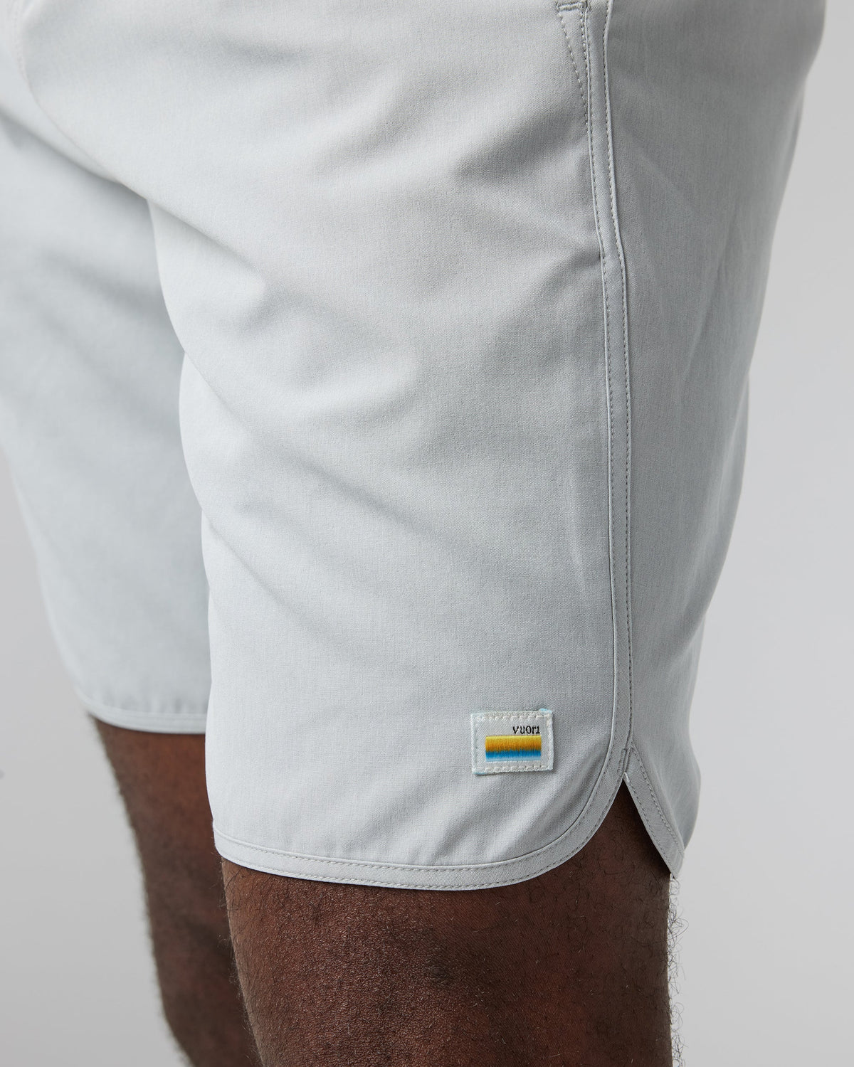 Banks Short Unlined 7 | Sky Grey Linen Texture