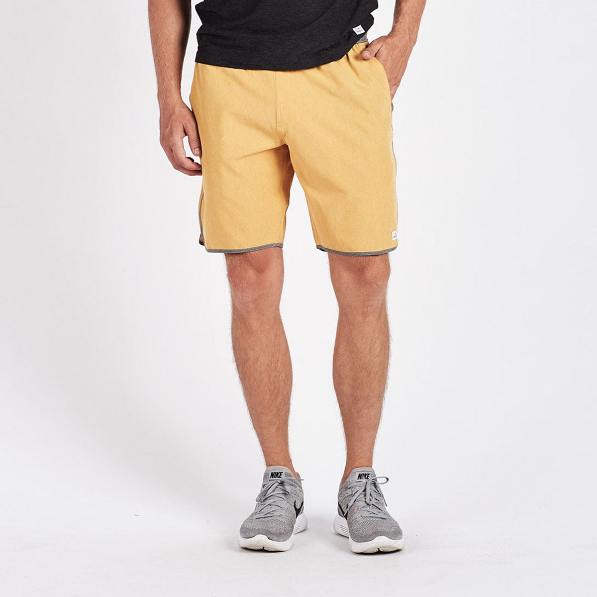 Banks Short Unlined 7 | Saffron Linen Texture