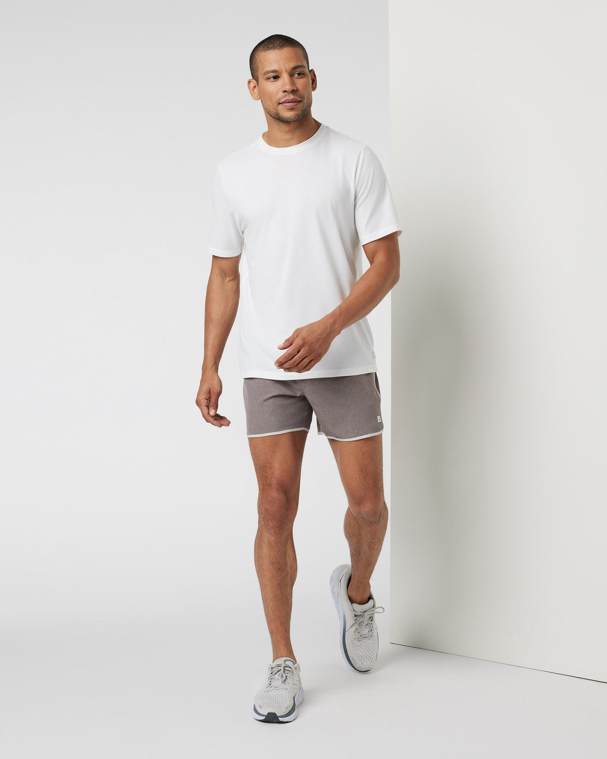Banks Short Unlined 5 | Java Linen Texture