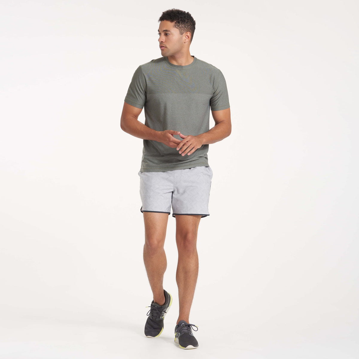Banks Short Unlined 5 | Platinum Herringbone