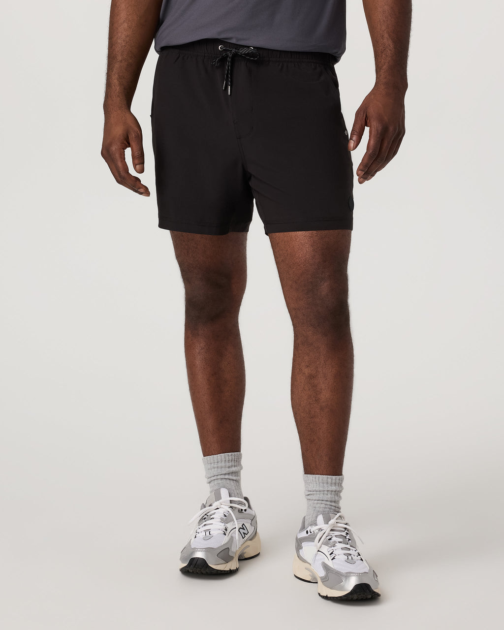Kore Short Lined 5 | Black Tonal