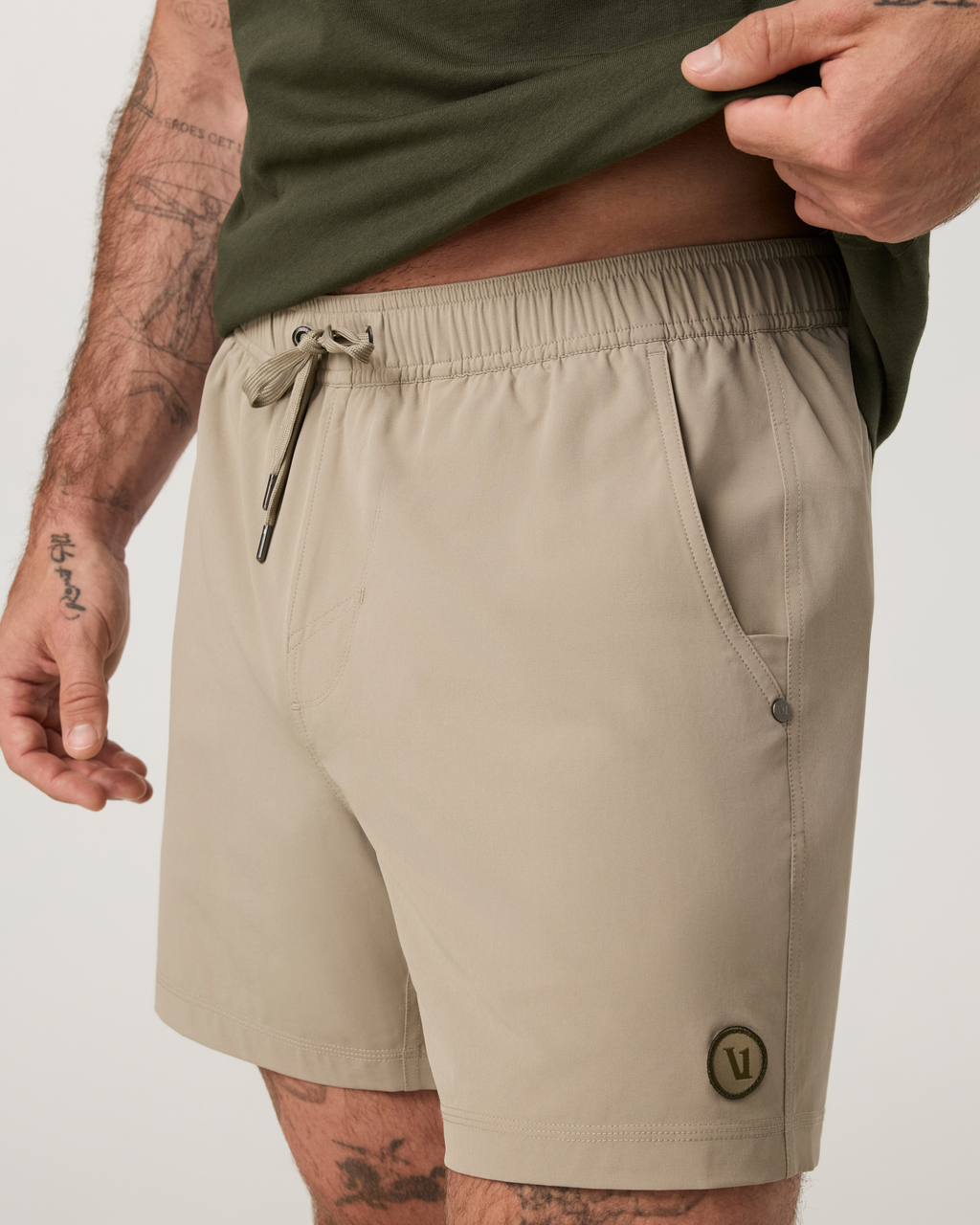 Kore Short Lined 5 | Biscotti Tonal