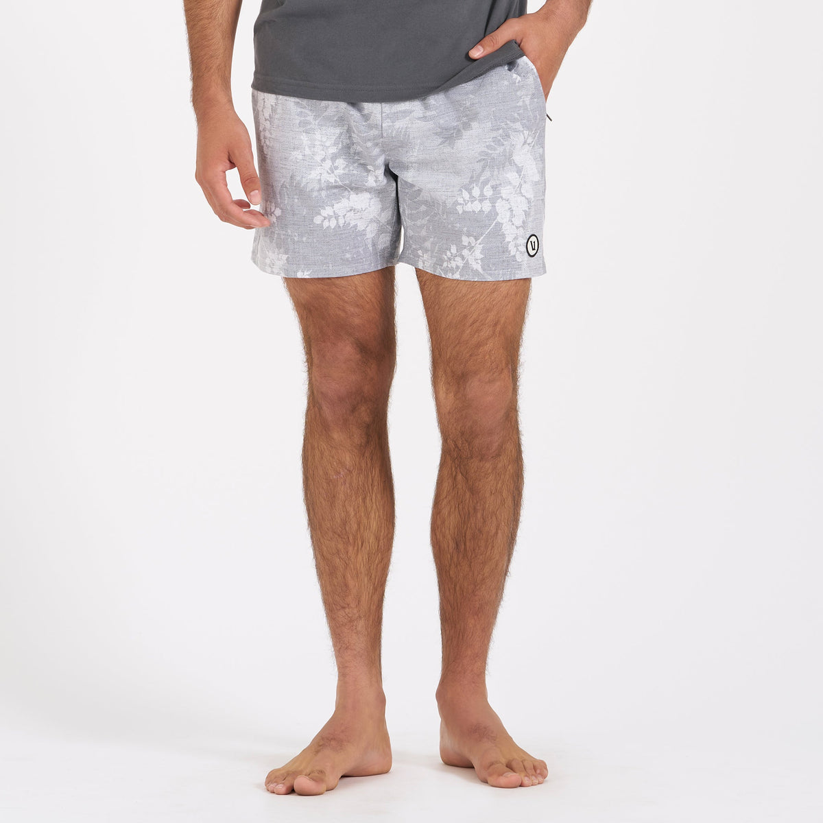 Cape Short | Light Grey Vintage Leaf