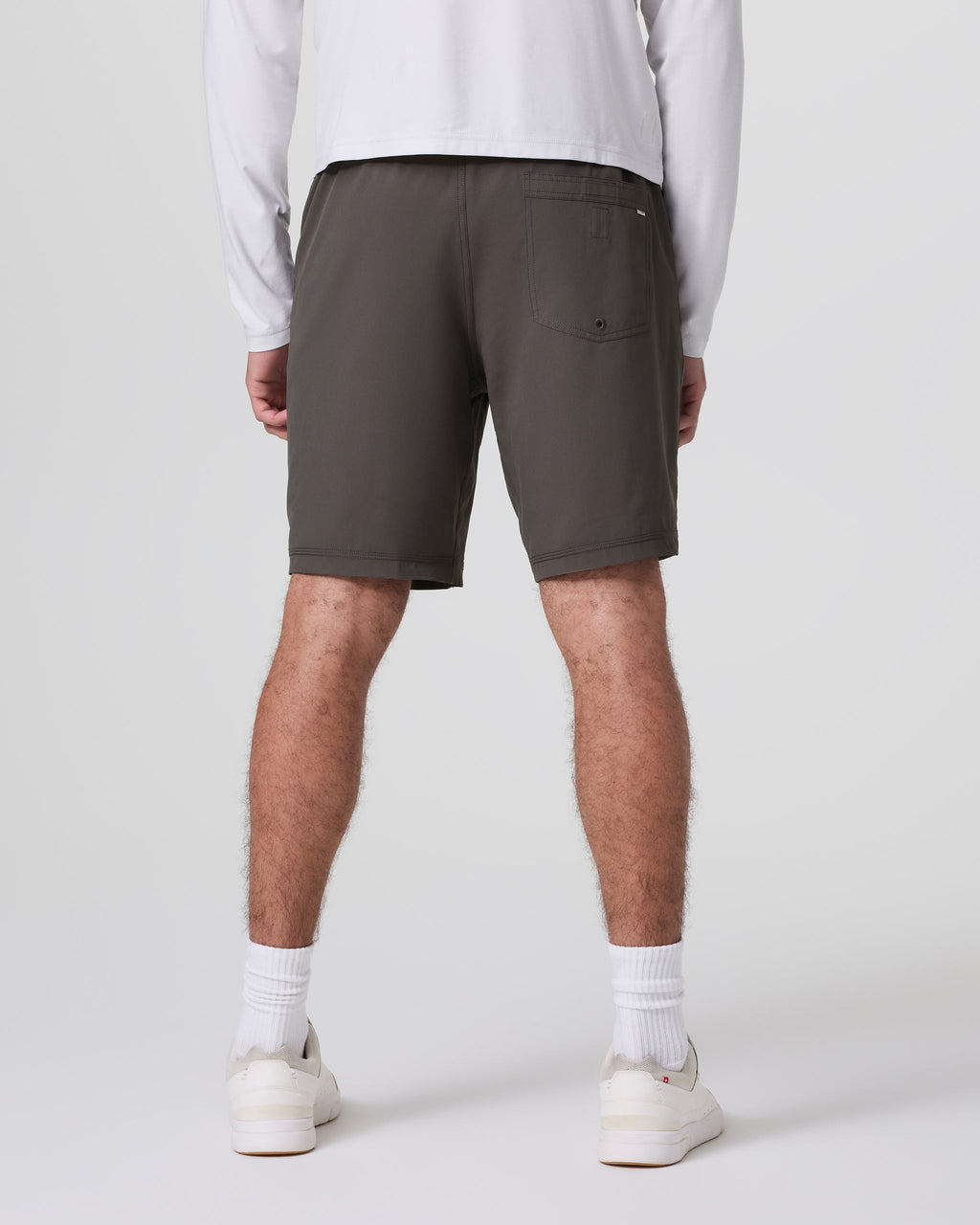 Kore Short Lined 9 | Warm Grey