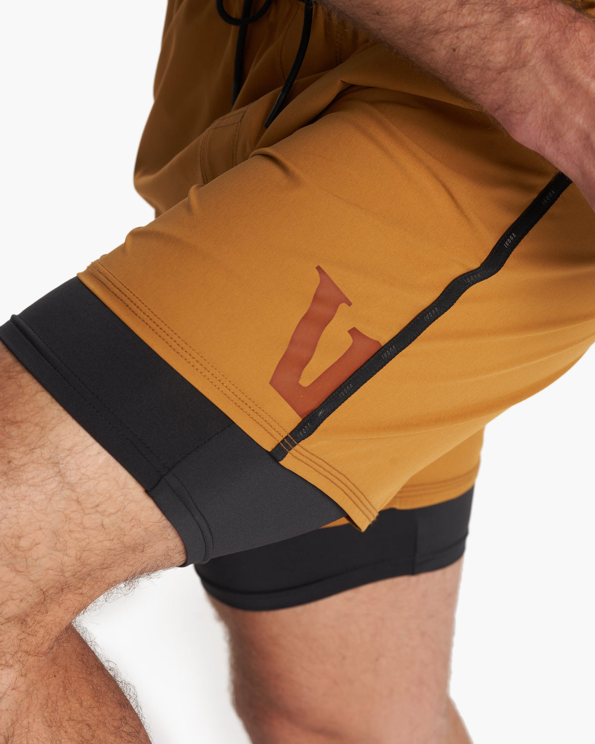 Fullerton Short | Dark Golden