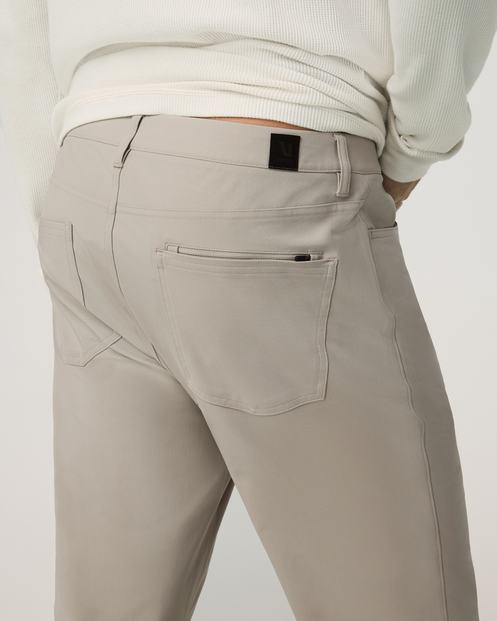 Vuori Meta™ Pant Classic Fit 30 | Dark Salt