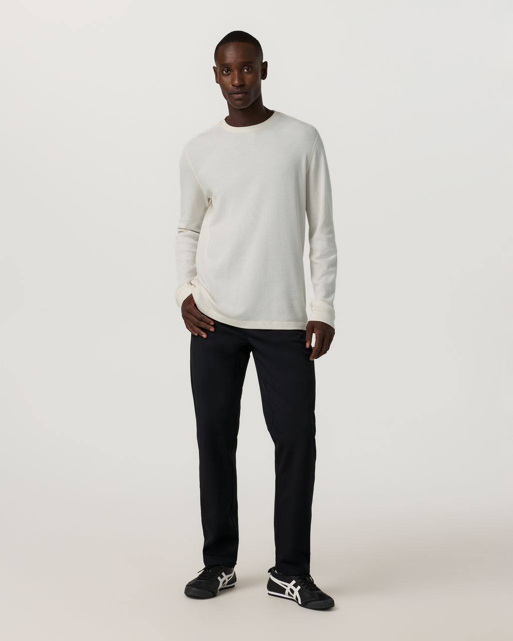 Vuori Meta™ Twill Pant Classic Fit 30 | Black