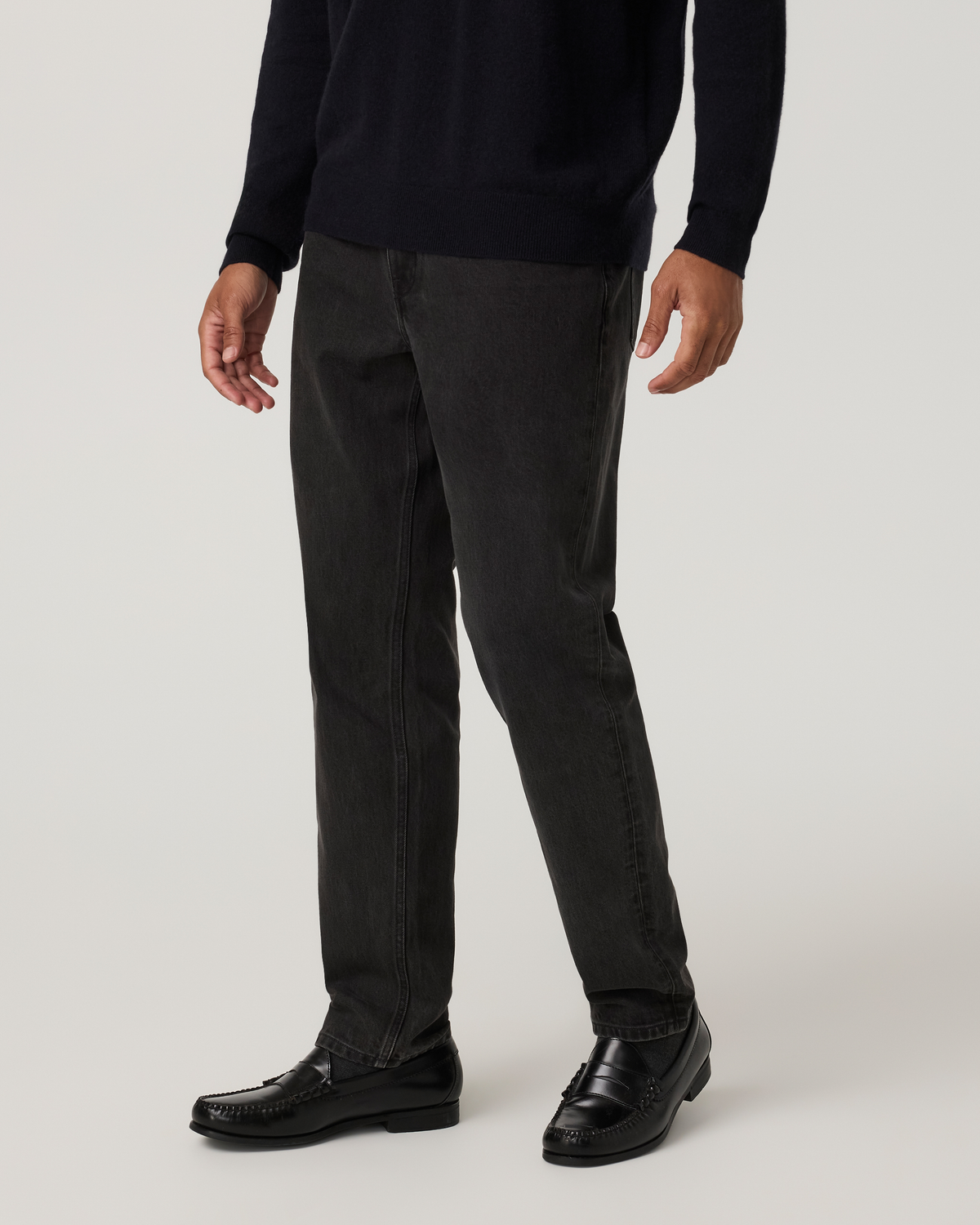 Vuori Vintage Jean Classic Fit 30 | Black Wash Denim