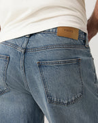 Vuori Vintage Jean Classic Fit 30 | Light Wash Denim
