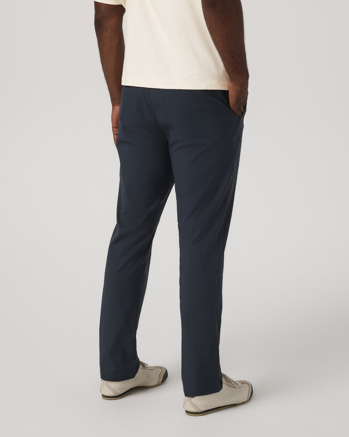 Cascade Tech Chino Pant Classic Fit 30 | Ink