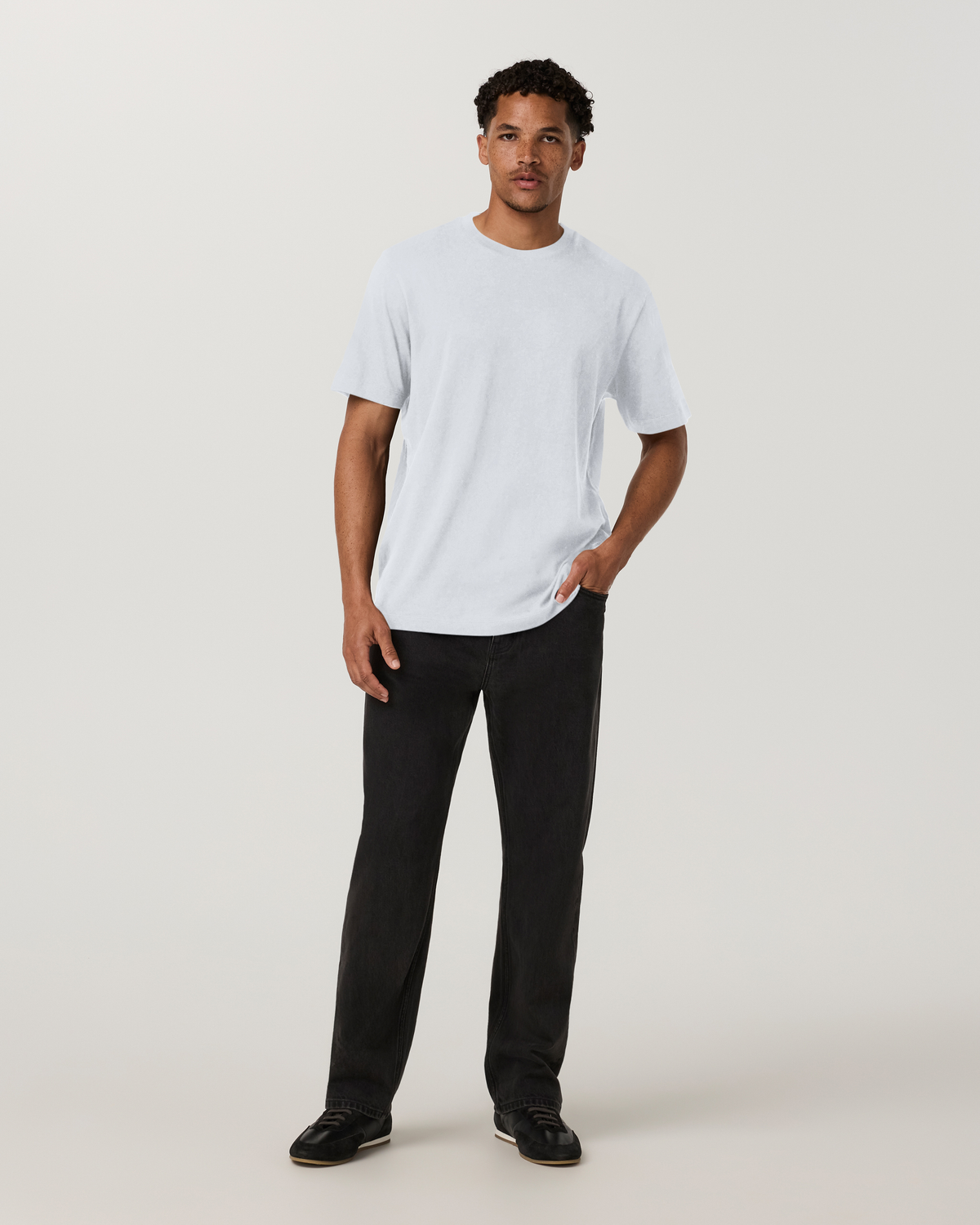 Vuori Vintage Jean Relaxed Fit 32 | Black Wash Denim
