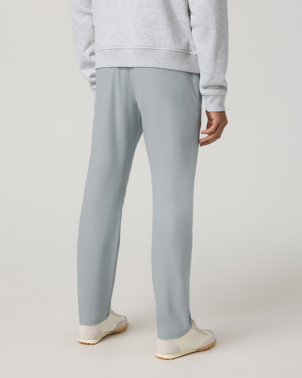 Vuori Meta™ Trouser Athletic Slim Fit 30 | Blue Haze