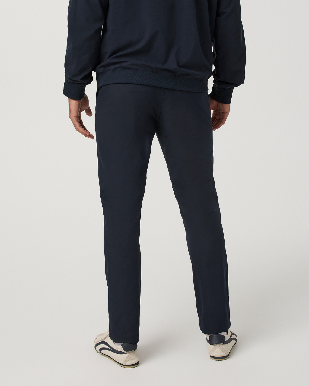 Vuori Meta™ Trouser Athletic Slim Fit 32 | Ink