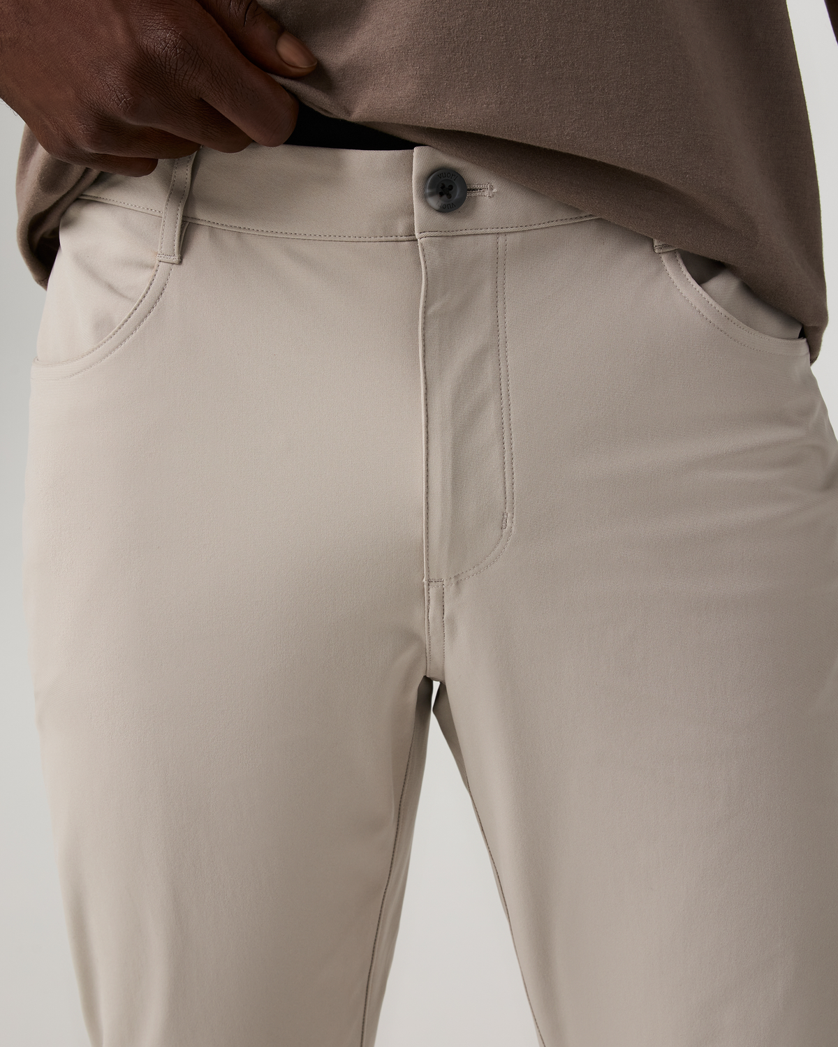 Vuori Meta™ Pant Athletic Slim Fit 32 | Dark Salt