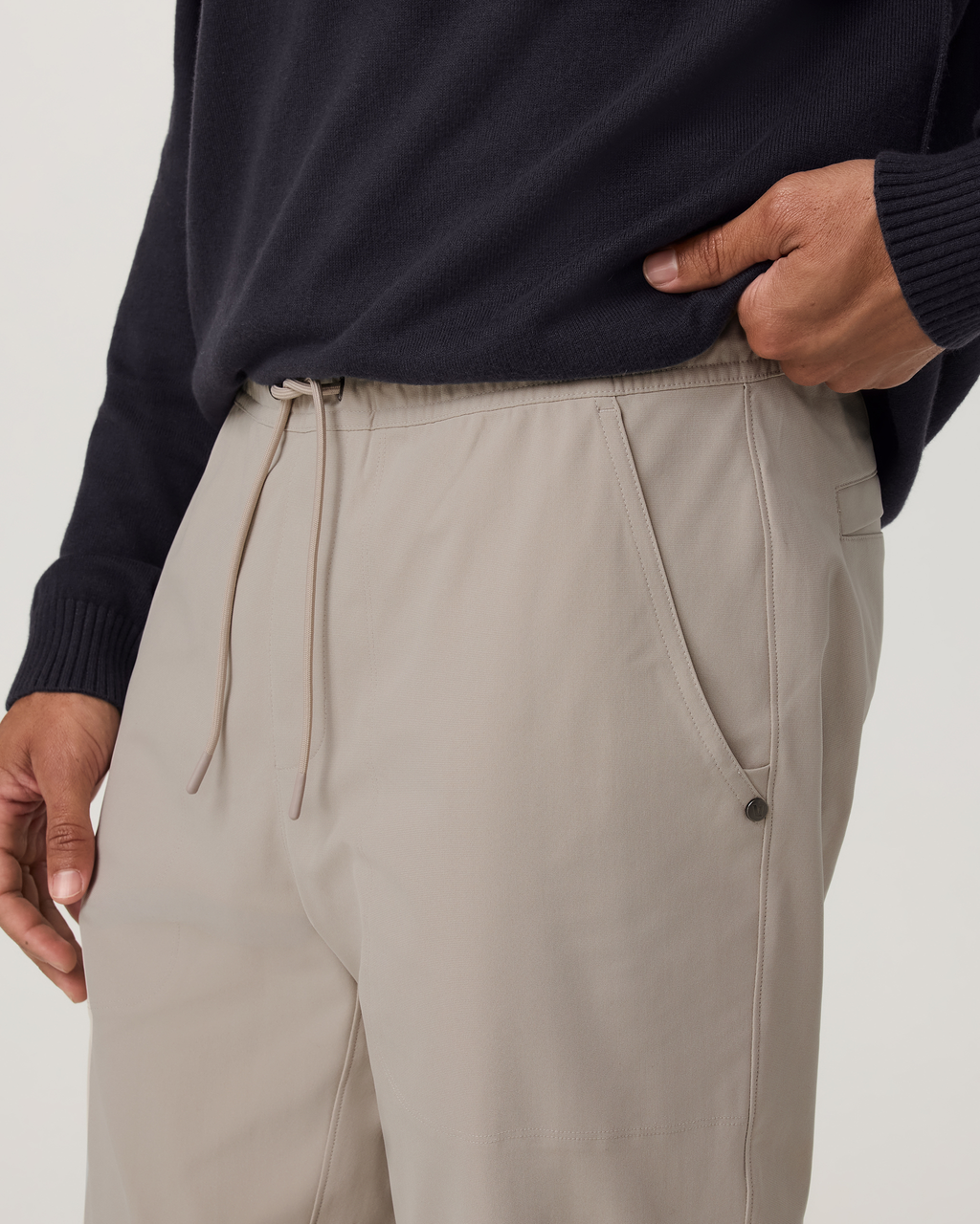 Vuori Meta™ Jogger 30 | Dark Salt