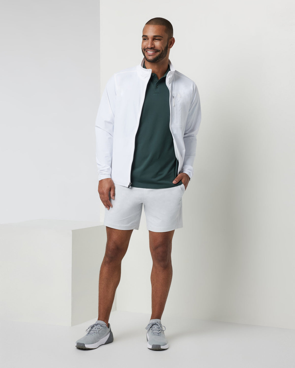Crosscourt Jacket | White