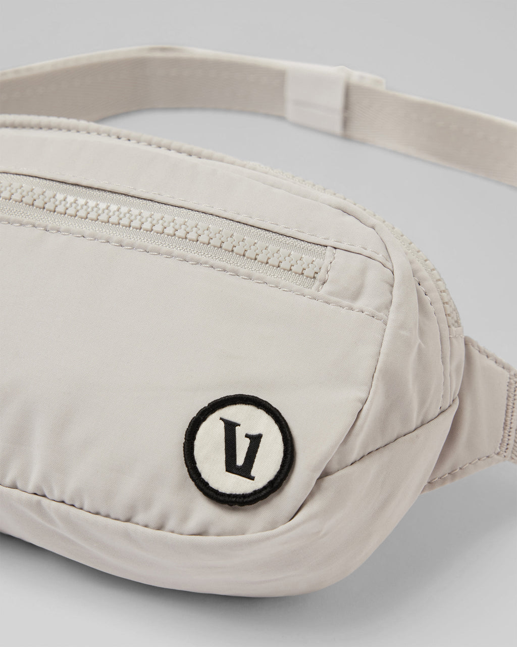 Vuori Hip Pack | Salt