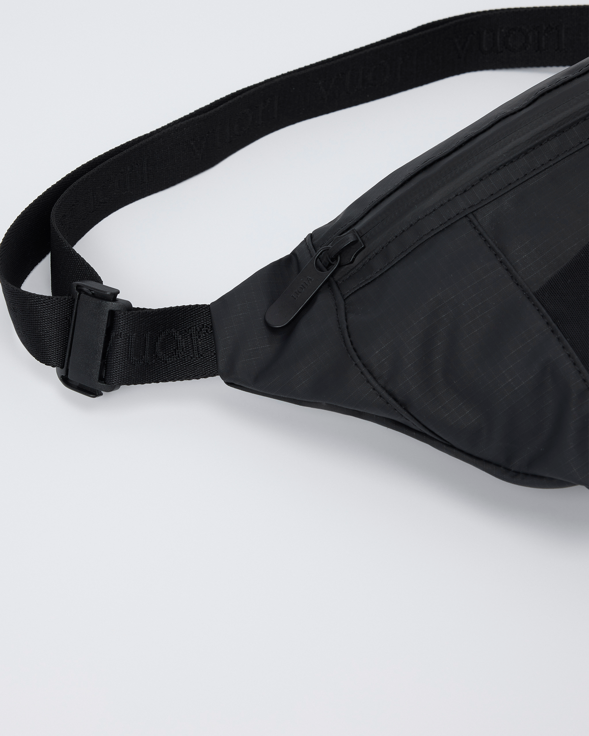 Outdoor Trail Sling | Black