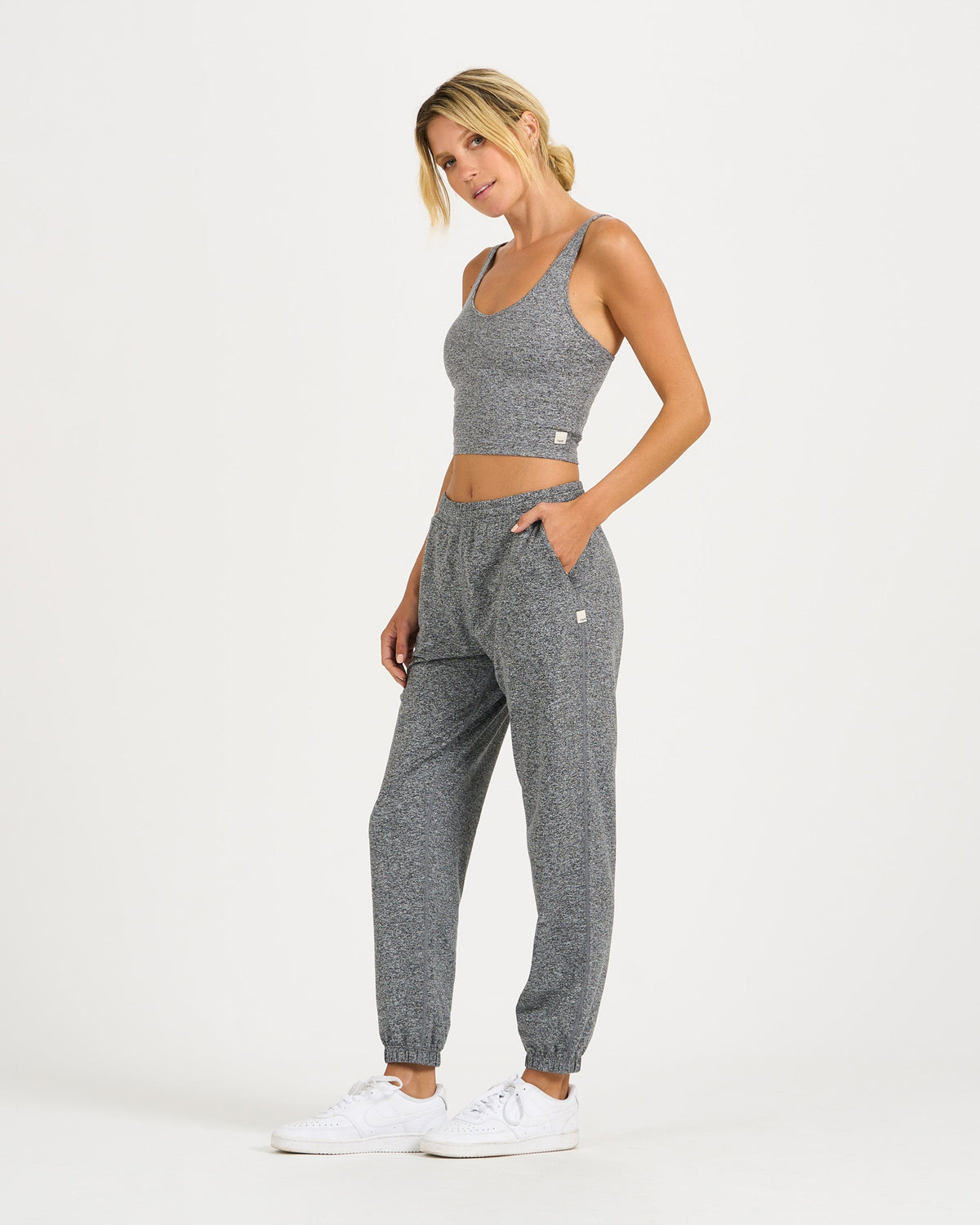 Halo Performance Crop | Heather Grey
