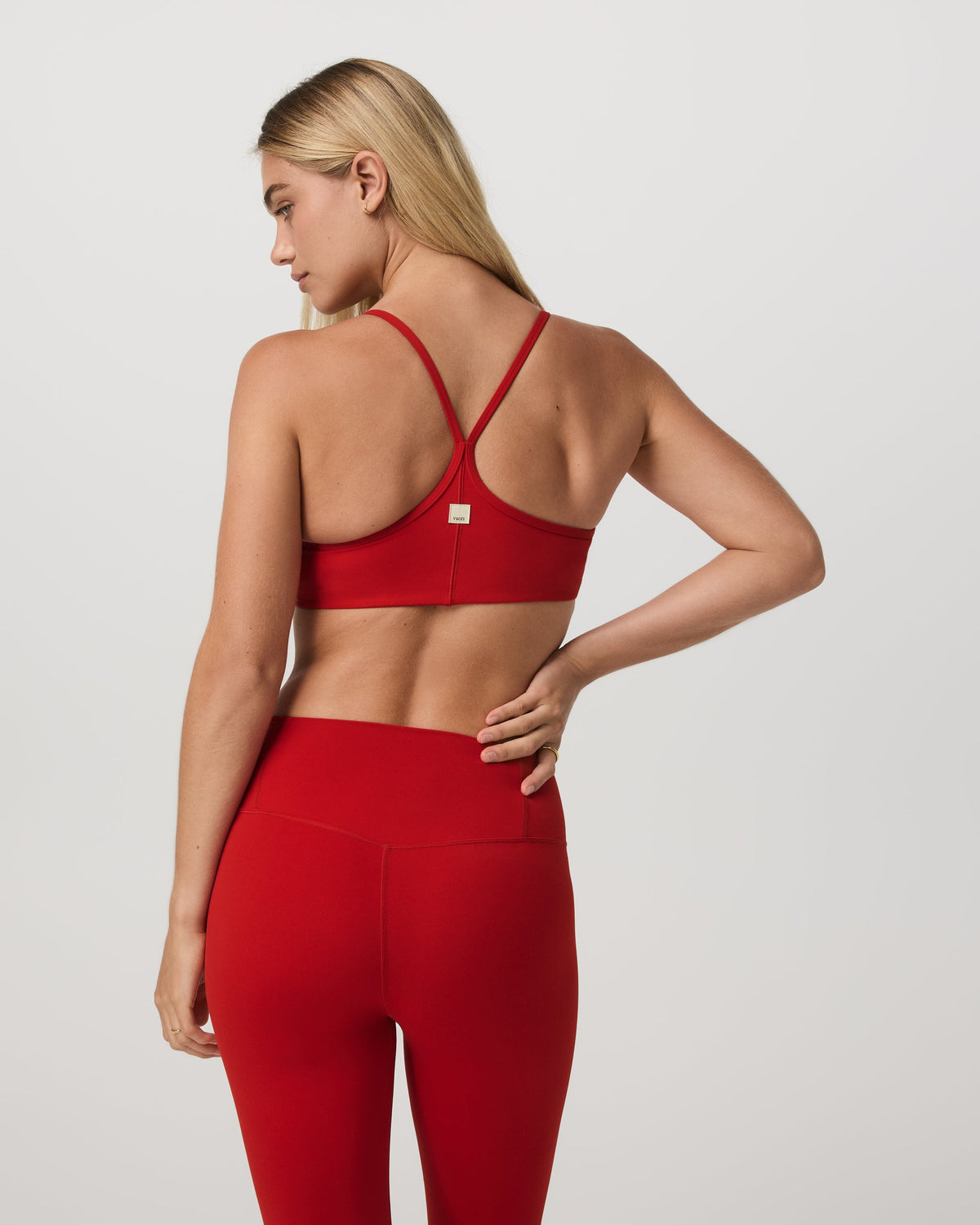 Vuori AllTheFeels™ Bra | Cherry