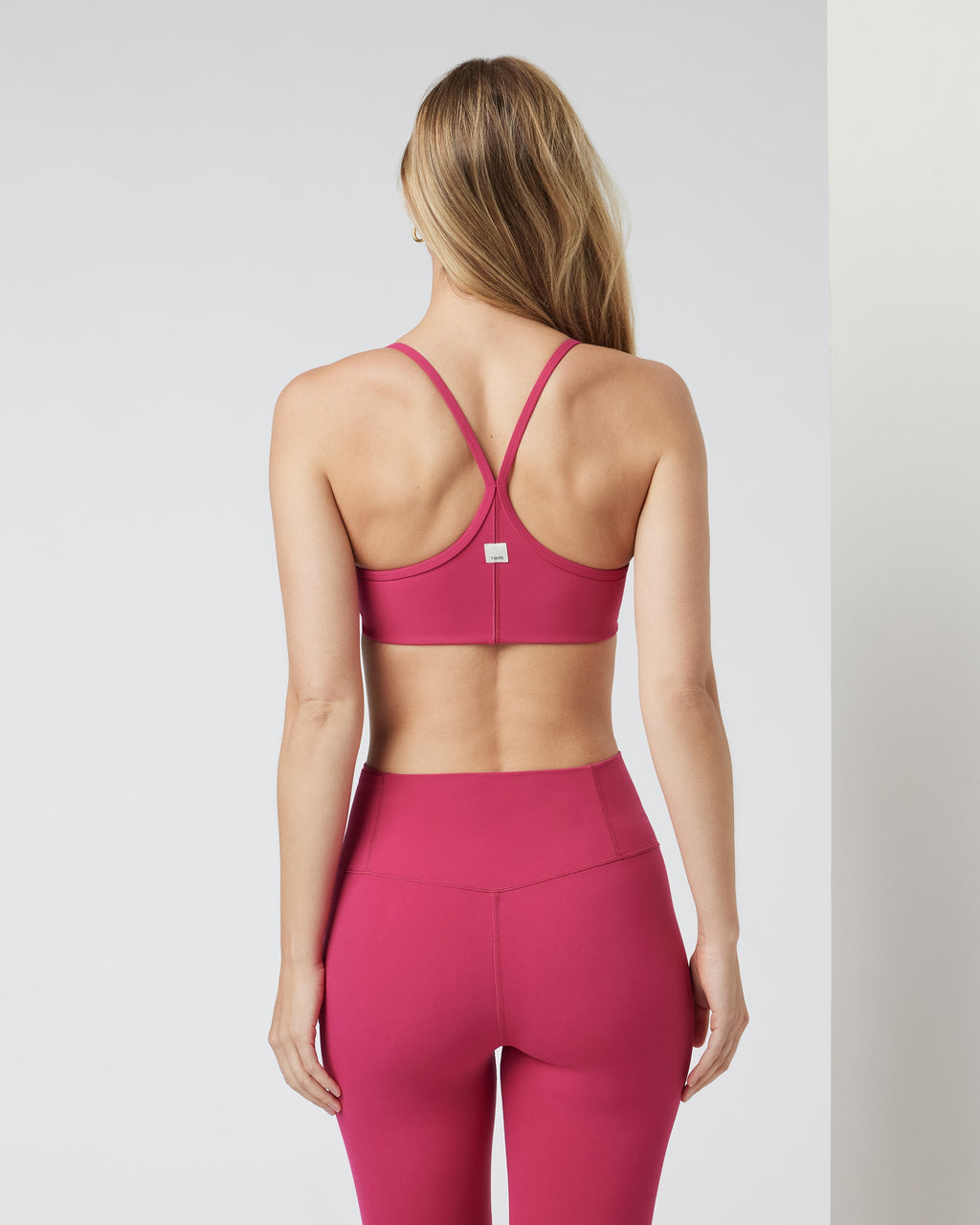 Vuori AllTheFeels™ Bra | Executive Pink