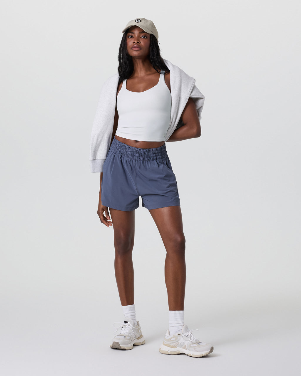 Dynamic Tank | White