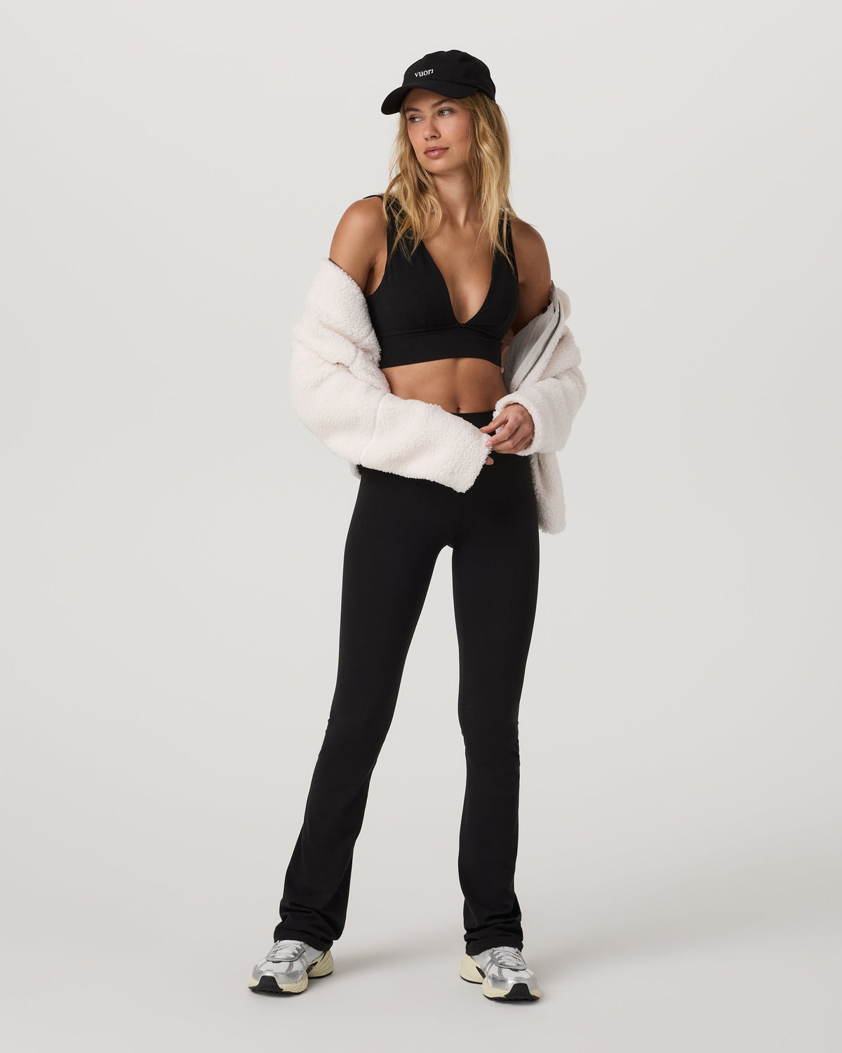 Vuori AllTheFeels™ Triangle Bra | Black