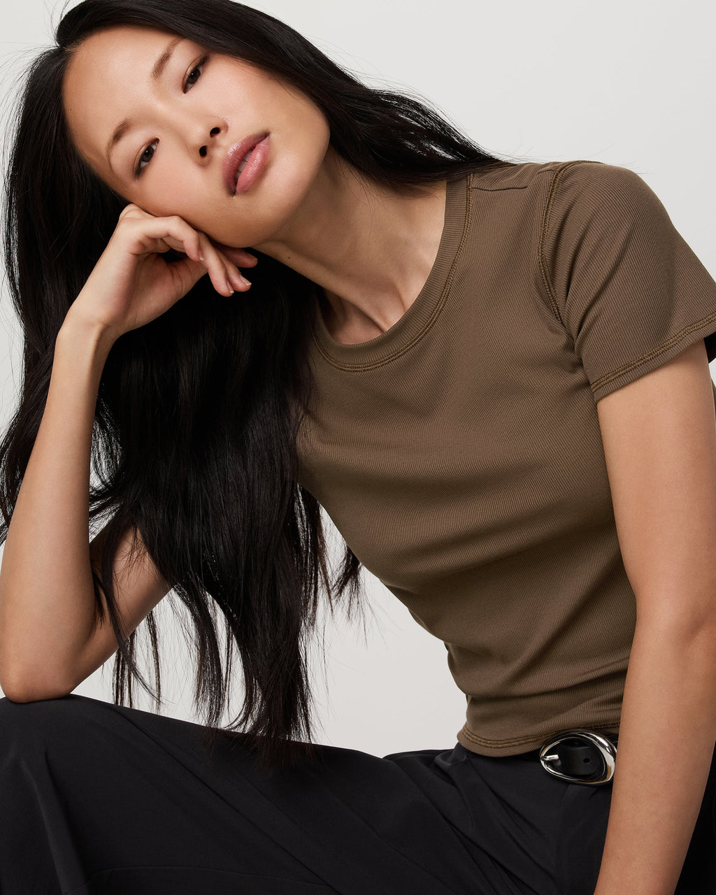 Pose Fitted Tee | Espresso