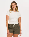Pose Fitted Tee | White Heather